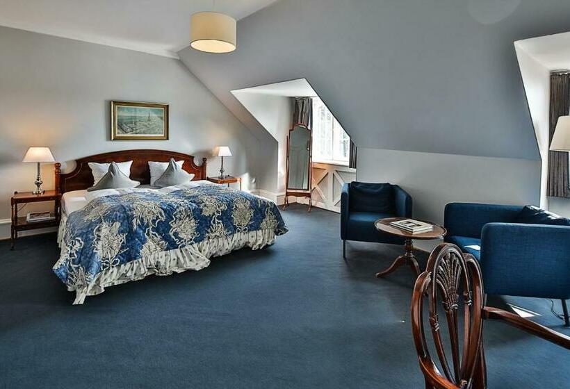 ジュニアスイート, Fredensborg Store Kro