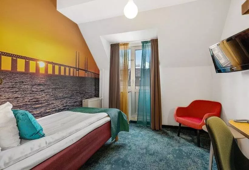 اتاق استاندارد یک نفره, ProfilHotels Richmond