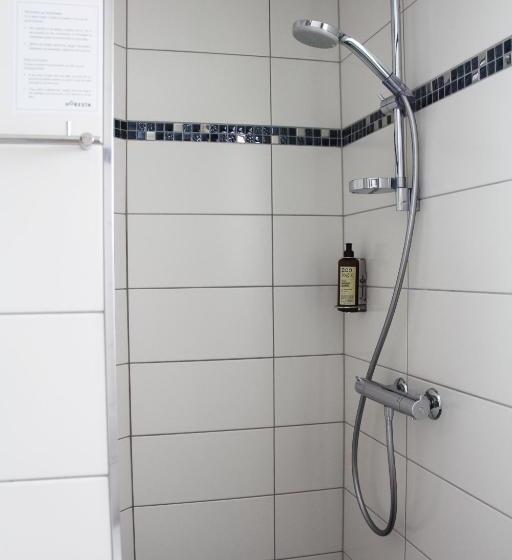 家庭间, Go Hotel Saga