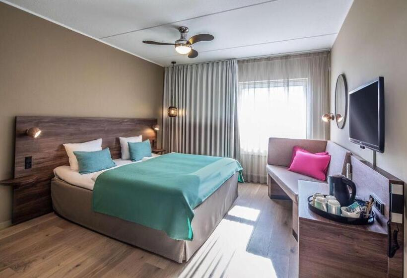 غرفة قياسية سرير كينج, Quality Hotel The Reef