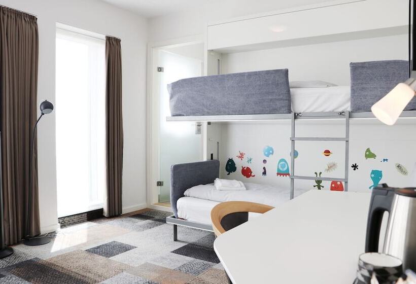 スーペリアールーム, Skivehus