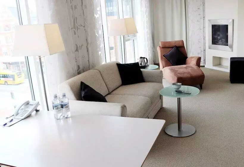 Suite, Skivehus