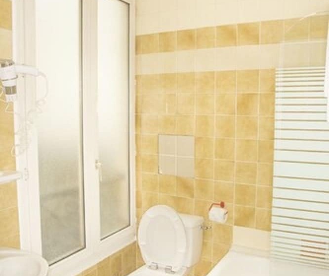 スーペリアールーム, Agora