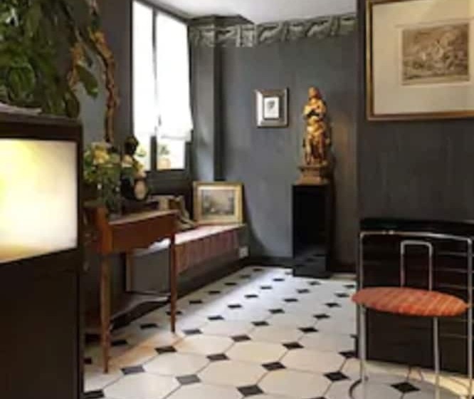 コンフォートルーム, Agora