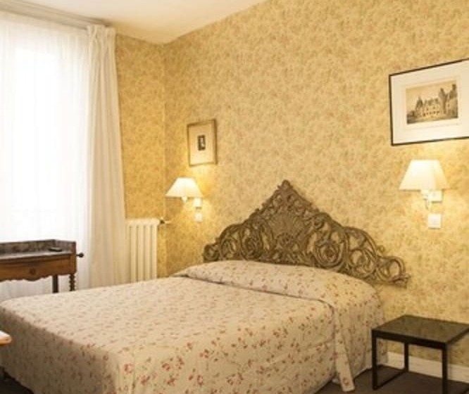 スタンダードトリプルルーム, Agora