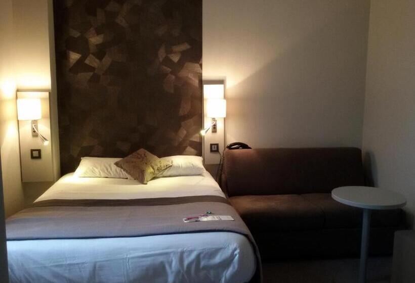 Номер Стандарт, Albert Elisabeth Gare Sncf