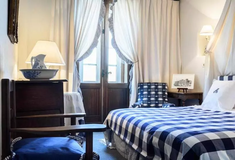 Classic Kamer, Arraya