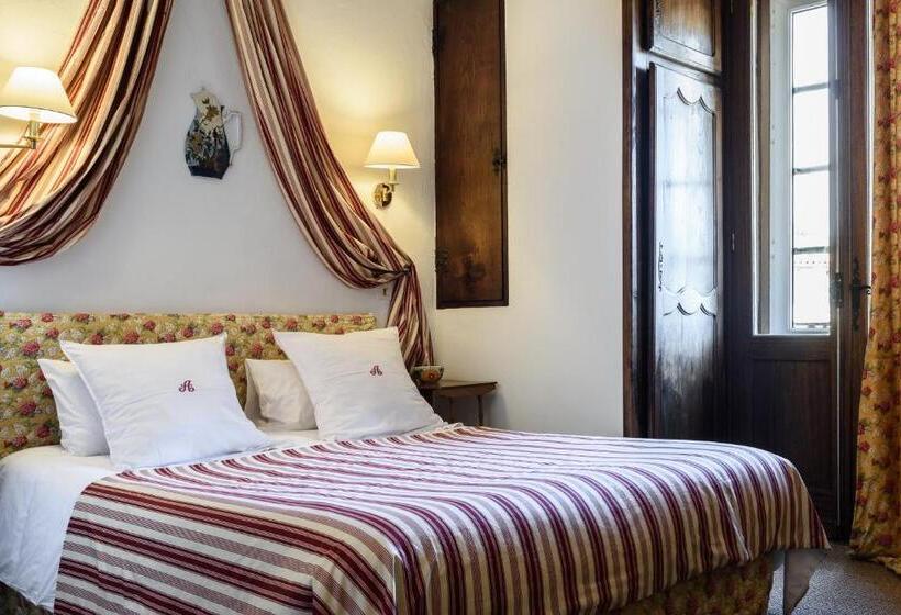 Classic Room, Arraya