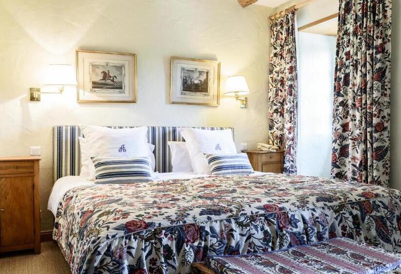 Prestige Room, Arraya