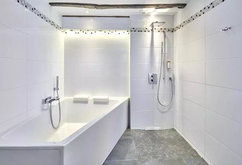 Superior Kamer met Balkon, Arraya