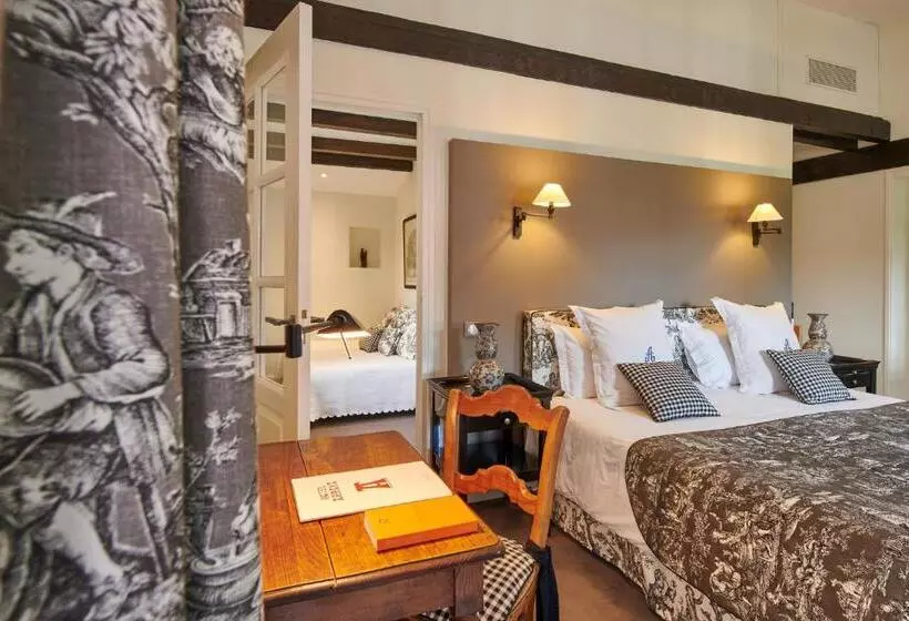 Superior Kamer met Balkon, Arraya