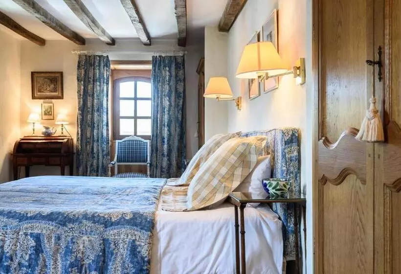 StandaardKamer, Arraya