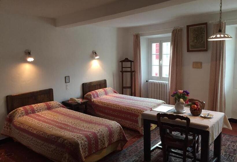 غرفة قياسية, Auberge Des Seigneurs