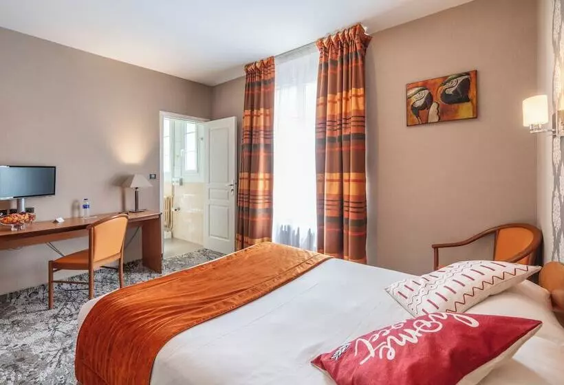 Habitación Estándar Individual, Logis Hotel Des Ducs