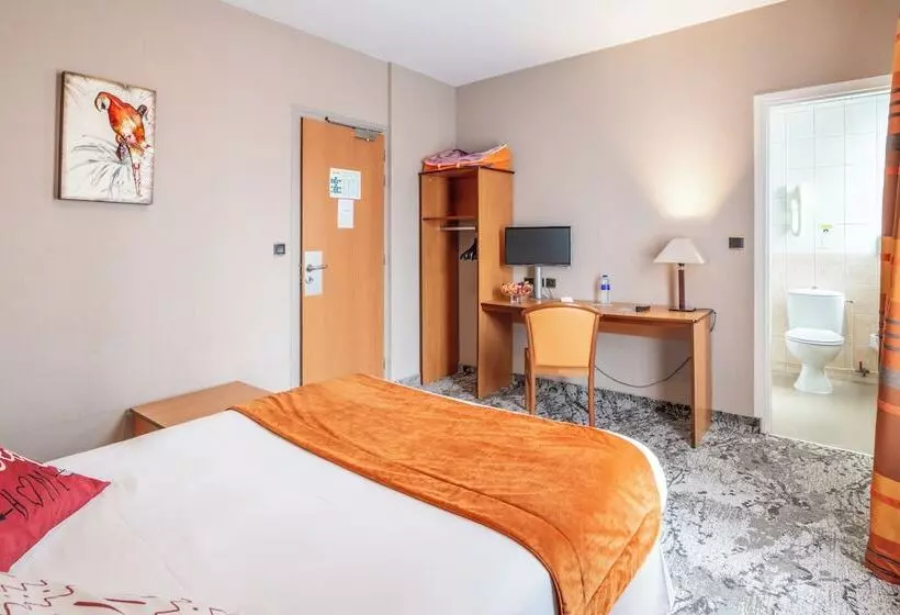 Habitación Estándar Individual, Logis Hotel Des Ducs