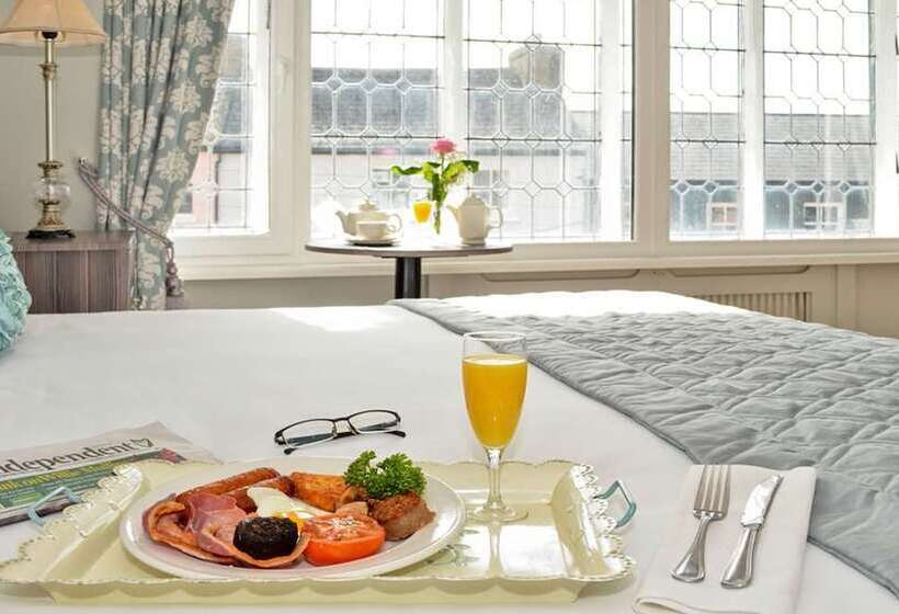 Номер Стандарт Трехместный, Hibernian Hotel & Leisure Centre