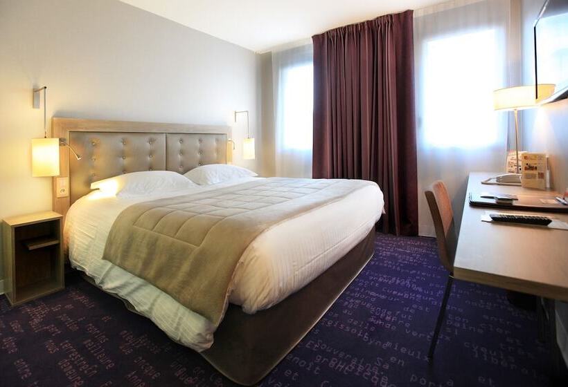 اتاق راحتی, Hôtel Anne De Bretagne
