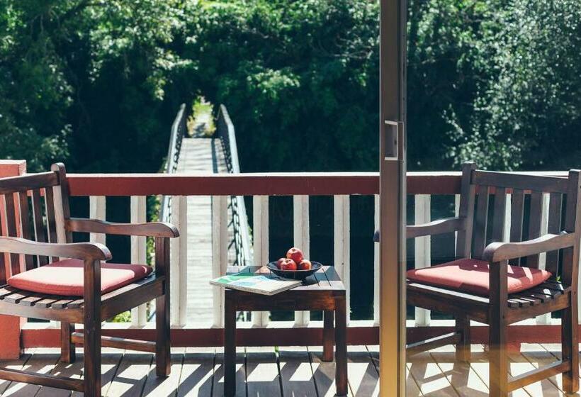 リバービュースイート, Hôtel Arcé