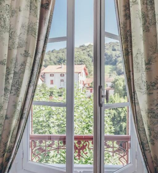 スタンダードルーム, Hôtel Arcé