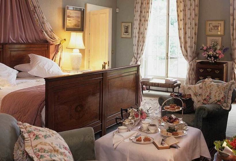 Номер Стандарт, Marlfield House