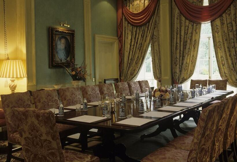 Люкс, Marlfield House