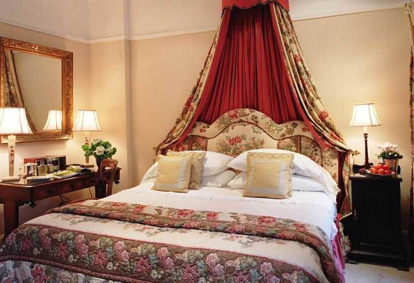 Номер Стандарт, Marlfield House