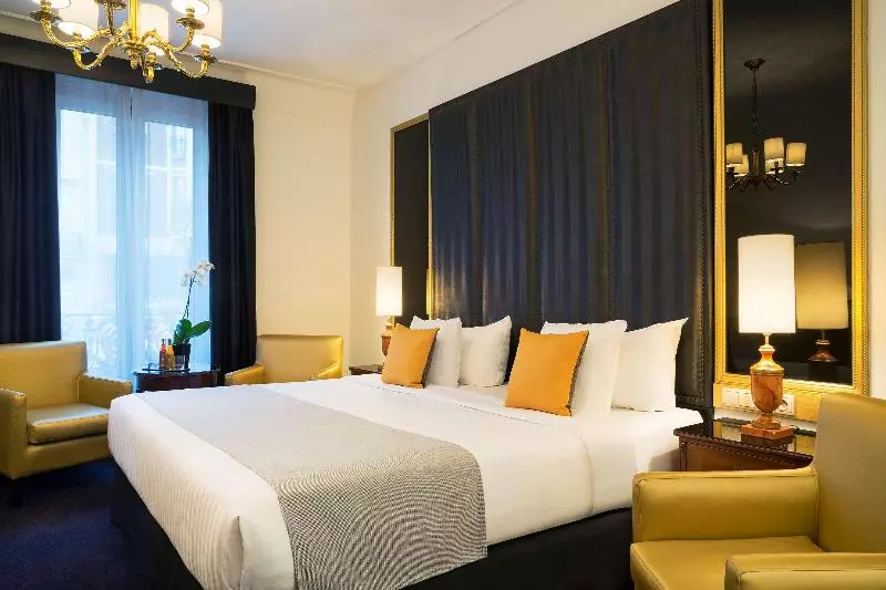 ジュニアスイート, Melia Paris Champselysees
