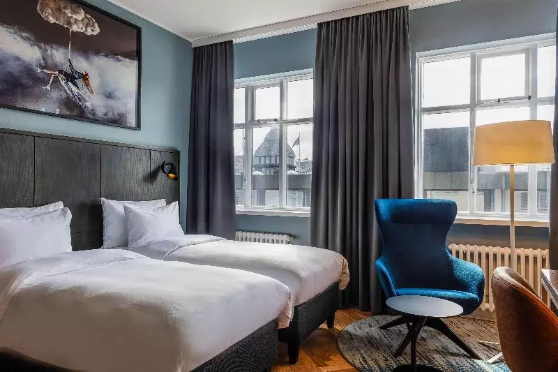 スタンダードルーム, Melia Paris Champselysees