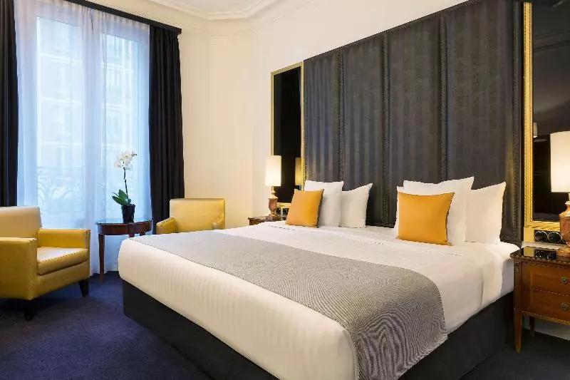 プレミアムルーム, Melia Paris Champselysees