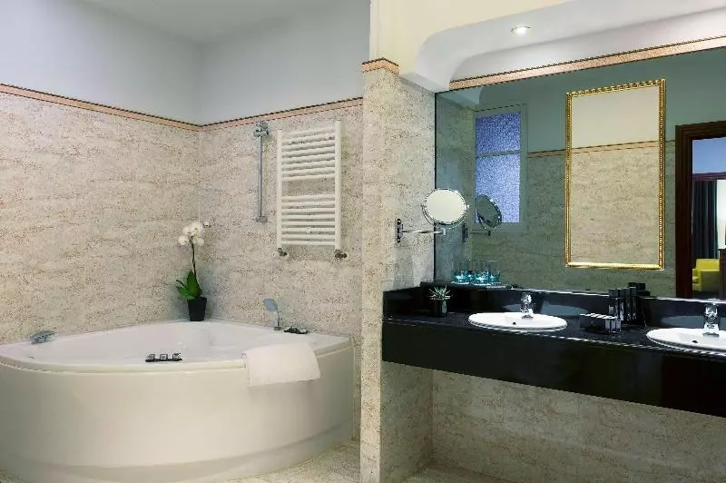 プレミアムルーム, Melia Paris Champselysees