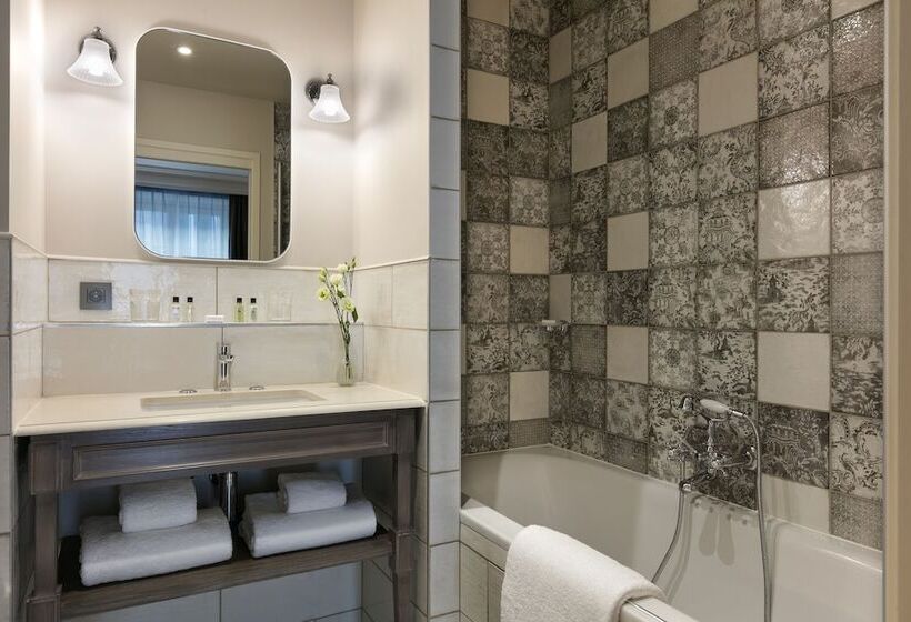 スタンダードシングルルーム, Royal Madeleine Hotel & Spa