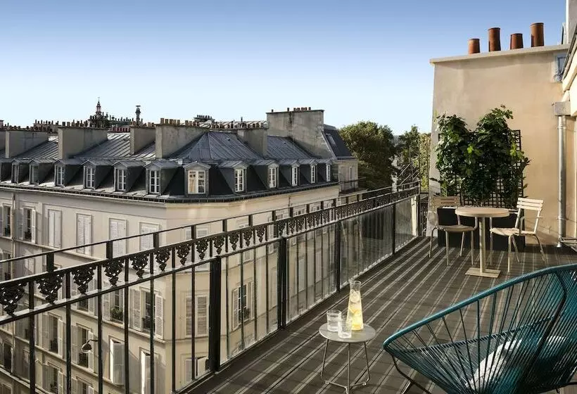 テラス付スーペリアルーム, Royal Madeleine Hotel & Spa