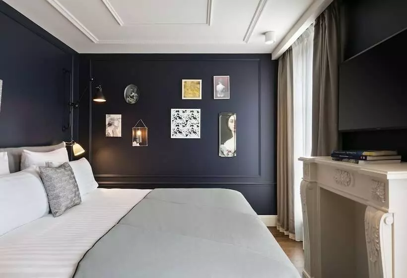 テラス付スーペリアルーム, Royal Madeleine Hotel & Spa