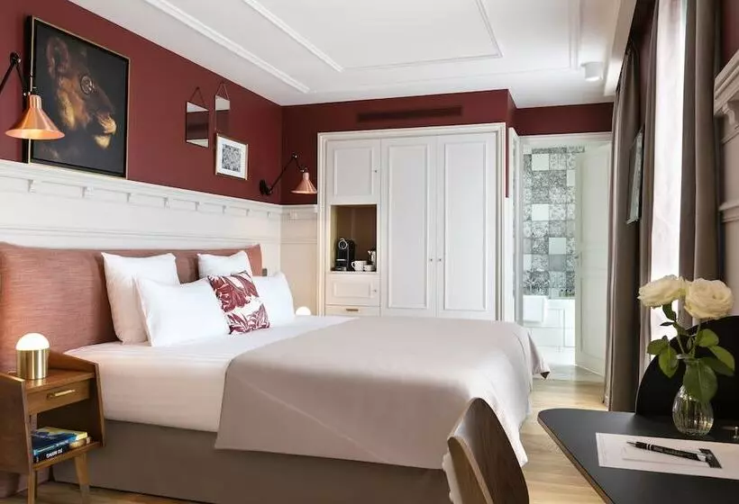 テラス付きデラックスルーム, Royal Madeleine Hotel & Spa