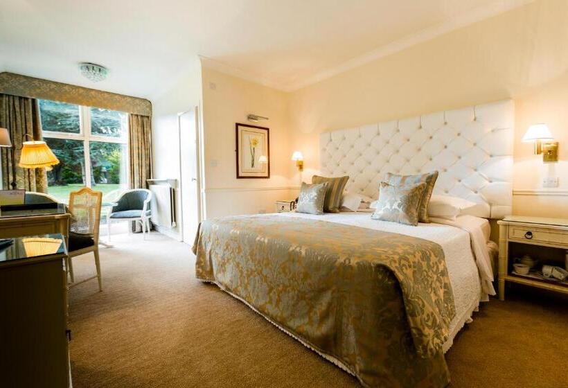 스탠다드 룸, The Keadeen