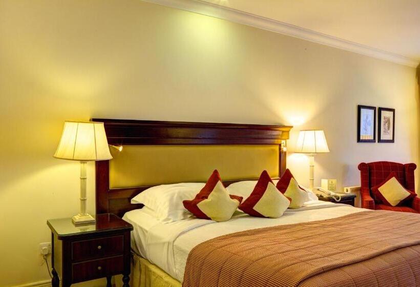 싱글 디럭스 룸, The Keadeen