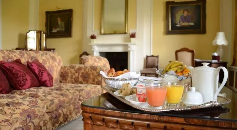 سوییت لوکس, Waterford Castle Hotel & Golf Resort