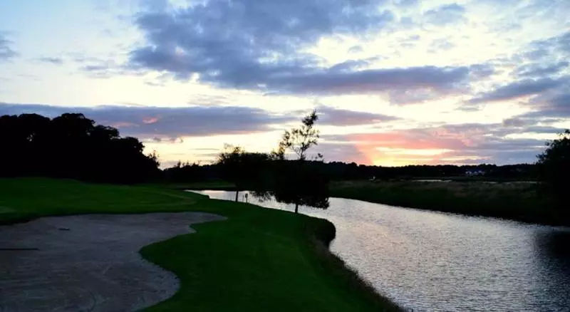 سوییت لوکس, Waterford Castle Hotel & Golf Resort