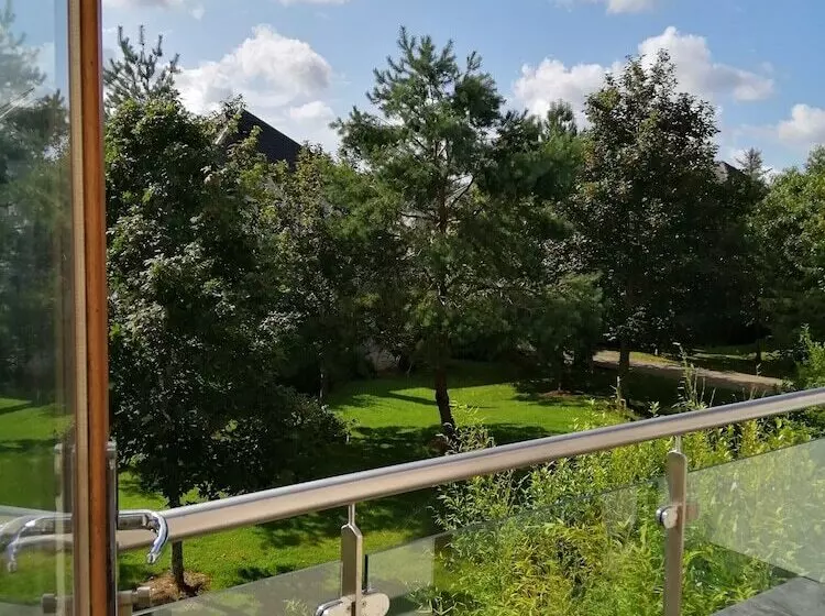 اتاق استاندارد, Waterford Castle Hotel & Golf Resort
