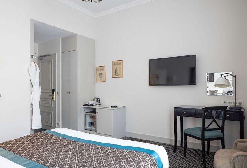 Номер Superior, Bradford Elysees  Astotel