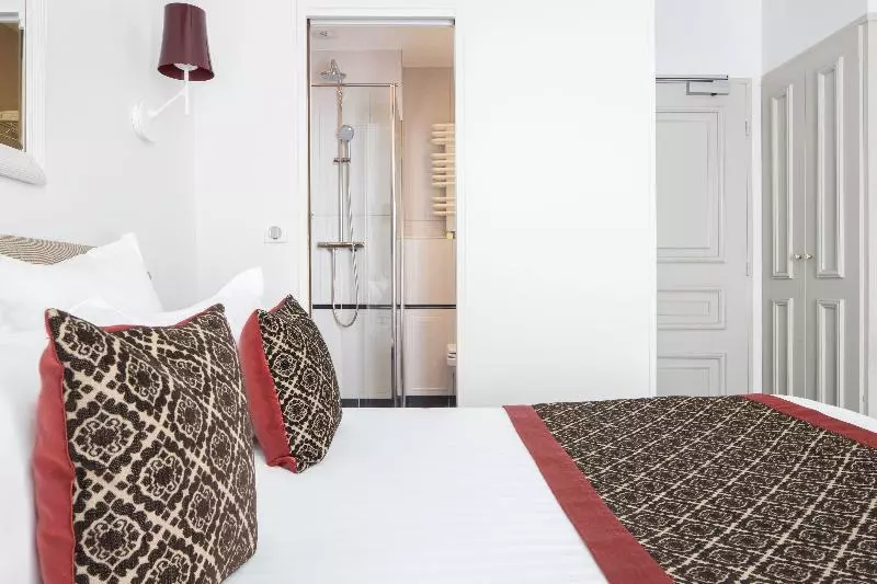 Chambre Supérieure, Bradford Elysees  Astotel