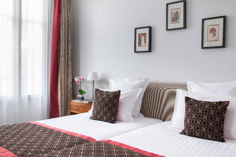 Номер Стандарт, Bradford Elysees  Astotel