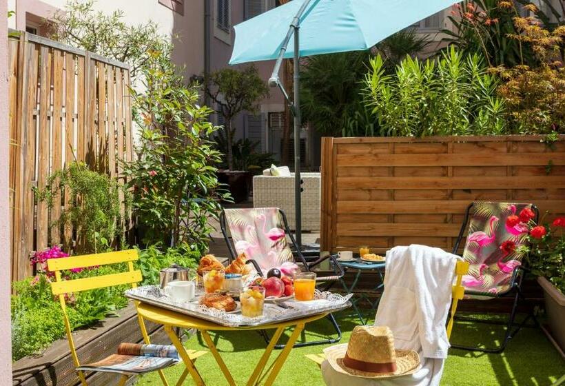 테라스 디럭스 룸, Beau Rivage