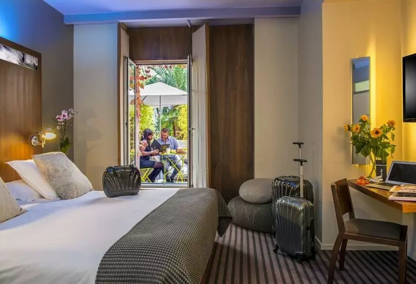 テラス付きデラックスルーム, Beau Rivage
