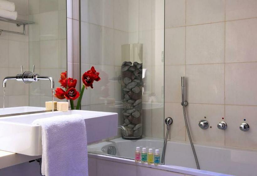 테라스 주니어 스위트, Beau Rivage