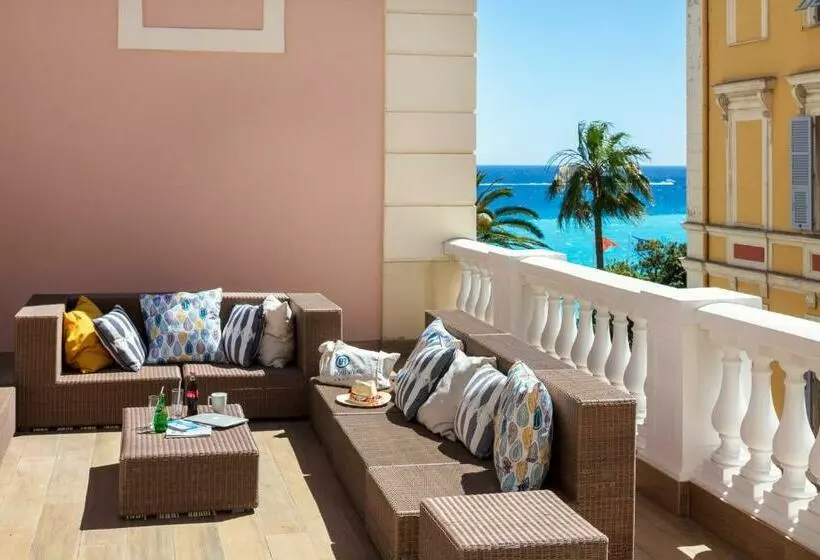 テラス付きジュニアスイート, Beau Rivage