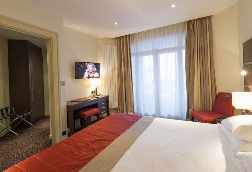 이그제큐티브 룸, Bristol