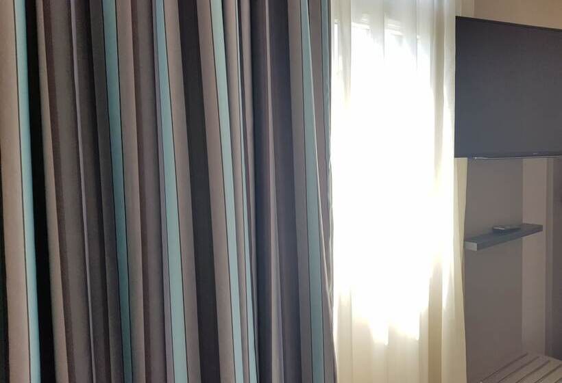 דירת שני חדרים, Brit Hotel De Grignan Vichy