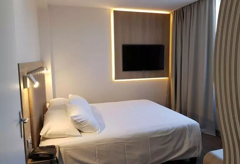 プレミアムルーム, Brit Hotel De Grignan Vichy