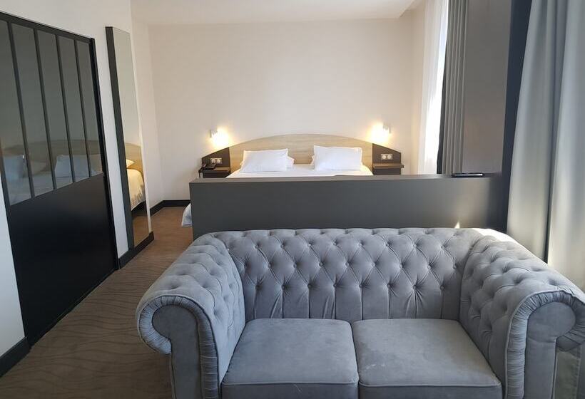 סוויטה דלוקס, Brit Hotel De Grignan Vichy